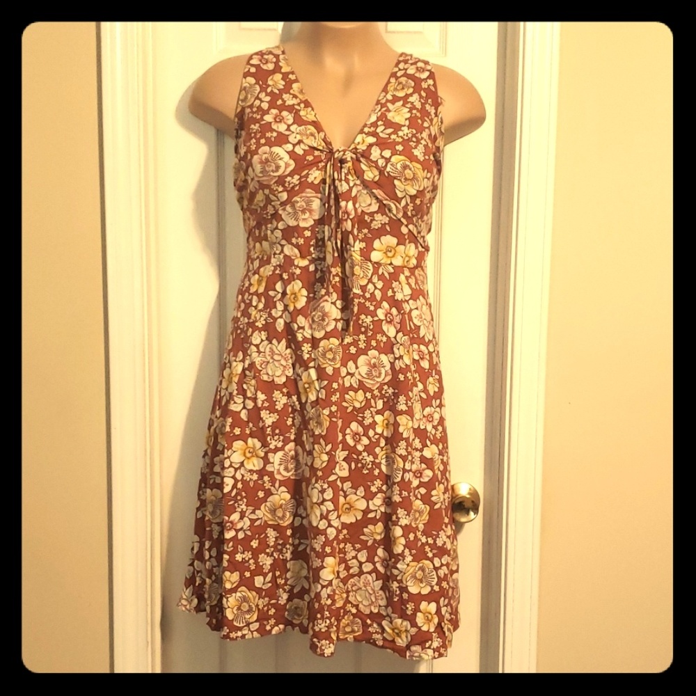 Rustic brown with yellow flowers